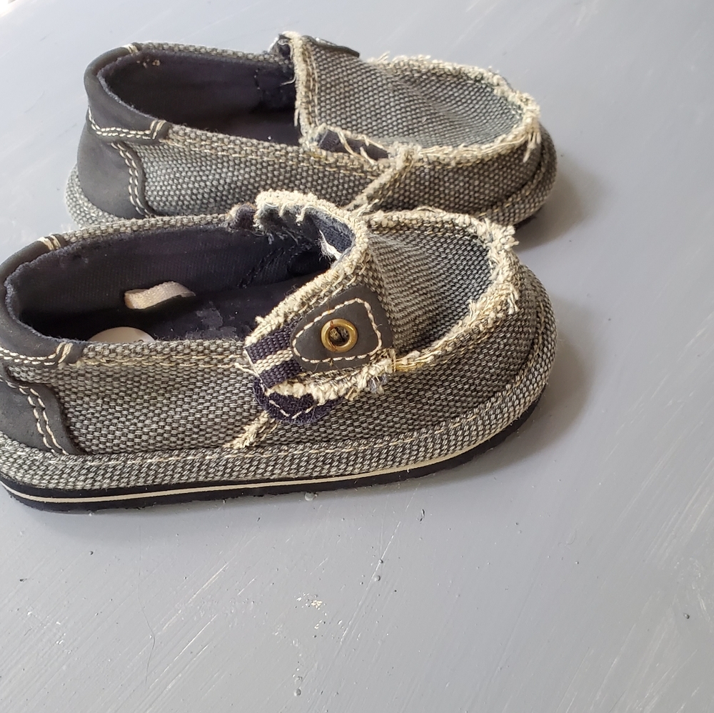 Baby shoes